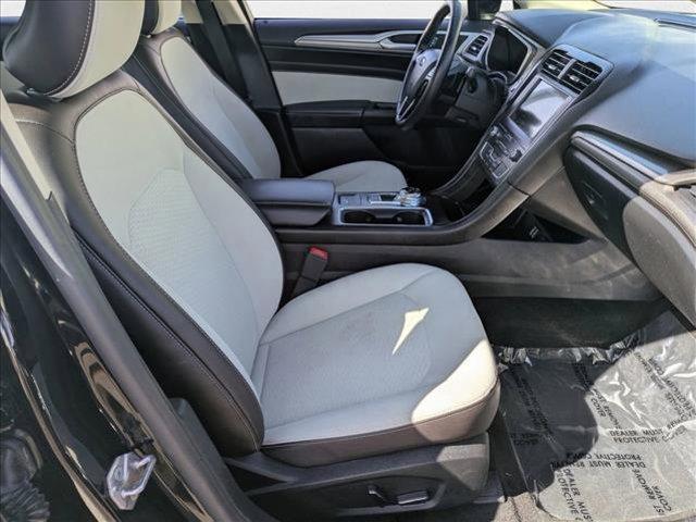 Photo of 2019 Black Ford Fusion