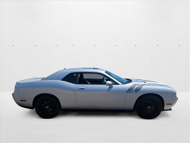 Photo of 2010 Bright Silver Metallic Dodge Challenger