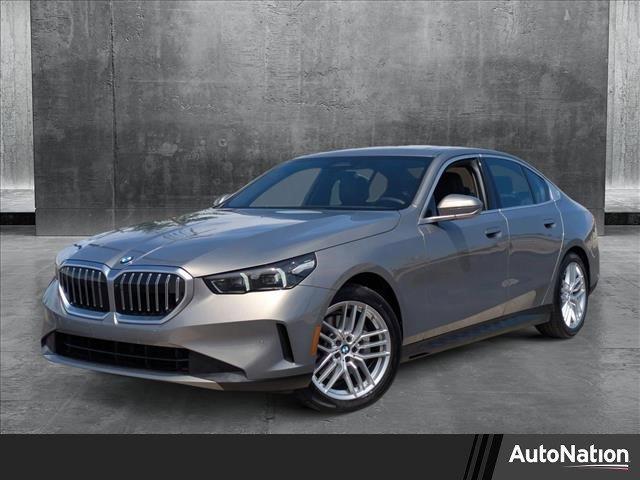 2024 BMW 530
