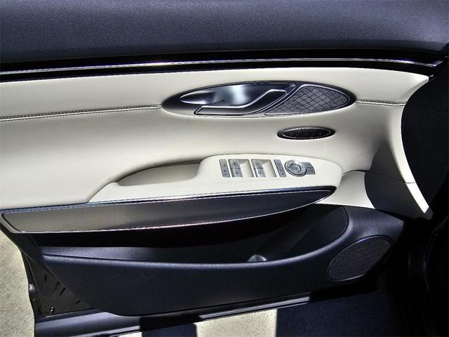 Photo of 2025 Storr Green Genesis GV70