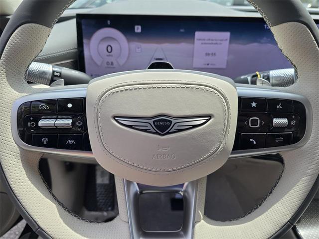 Photo of 2025 Vik Black Genesis G80