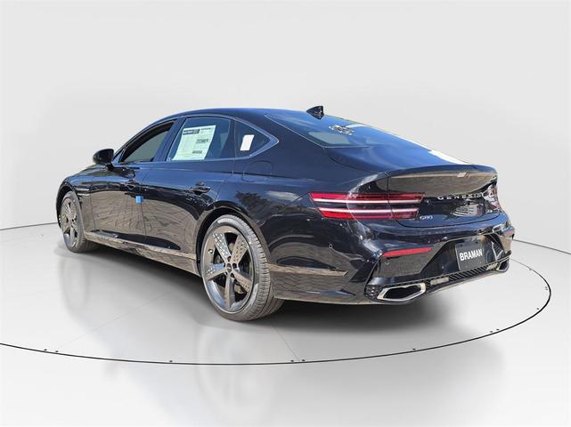 Photo of 2025 Vik Black Genesis G80