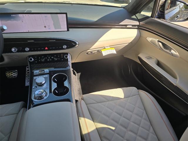 Photo of 2026 Vik Black Genesis GV70