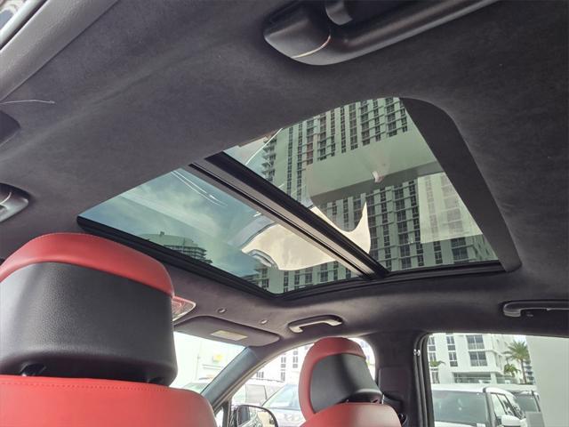 Photo of 2025 Vik Black Genesis GV80 Coupe