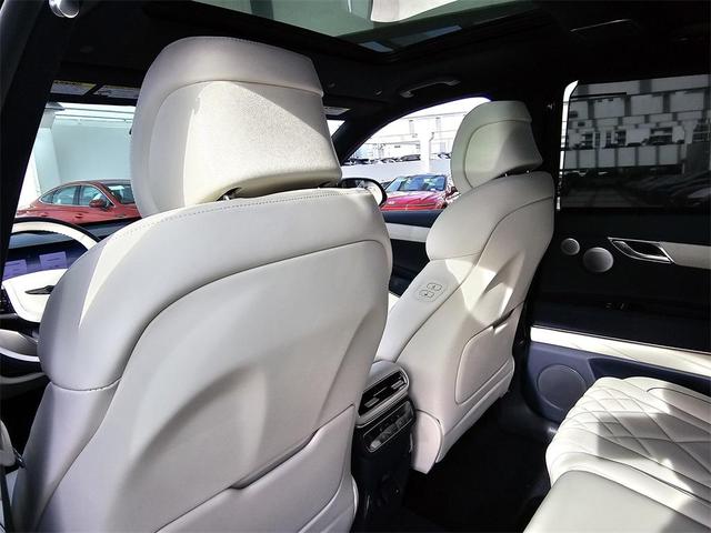 Photo of 2025 Capri Blue Genesis GV80
