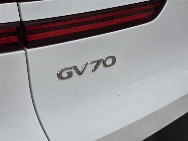Photo of 2025 Uyuni White Genesis GV70