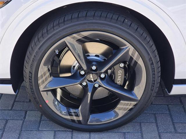 Photo of 2026 Uyuni White Genesis GV70