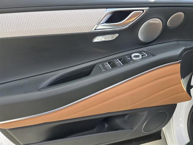 Photo of 2025 Capri Blue Genesis GV80
