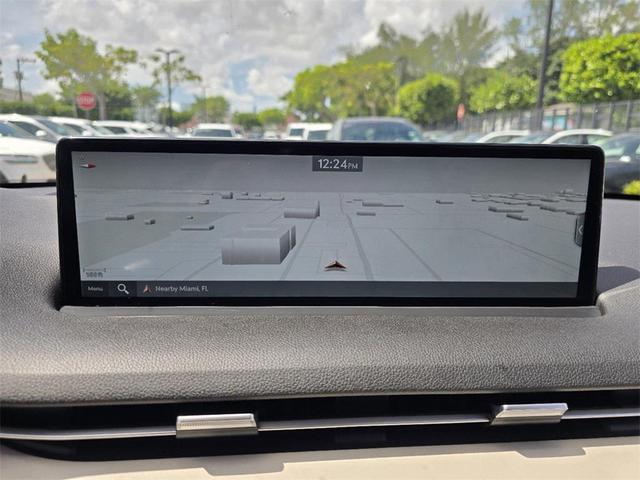 Photo of 2025 Mauna Red Genesis GV70