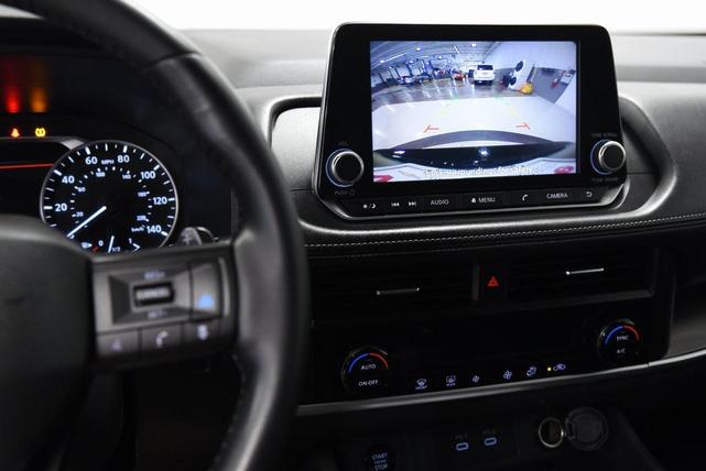 Photo of 2025 Super Black Nissan Rogue