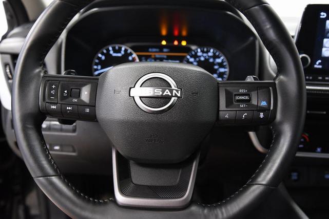 Photo of 2025 Super Black Nissan Rogue