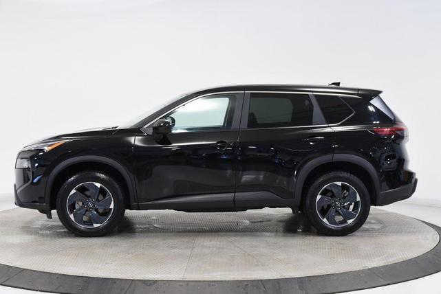 Photo of 2025 Super Black Nissan Rogue