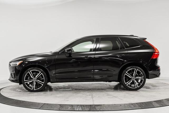Photo of 2020 Black Volvo XC60 Recharge Plug-In Hybrid