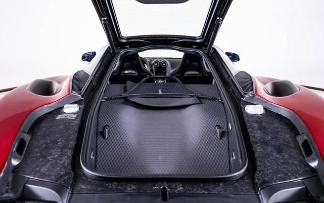 Photo of 2025 Volcano Red McLaren GTS