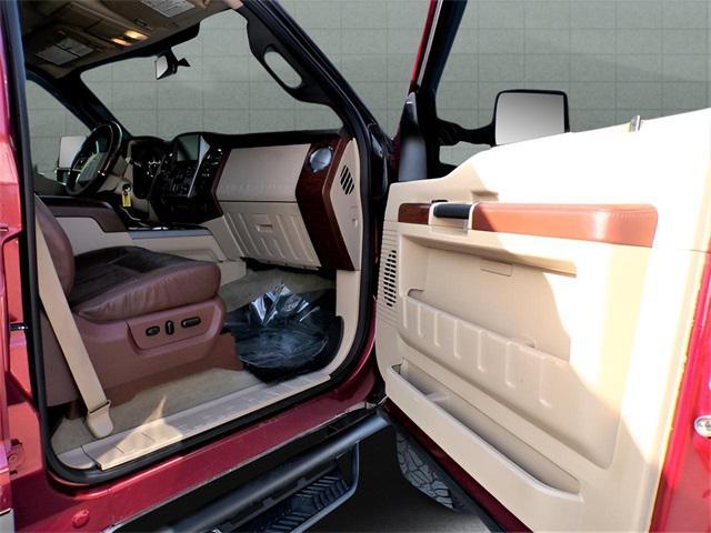 Photo of 2014 Ruby Red Metallic Ford F-350