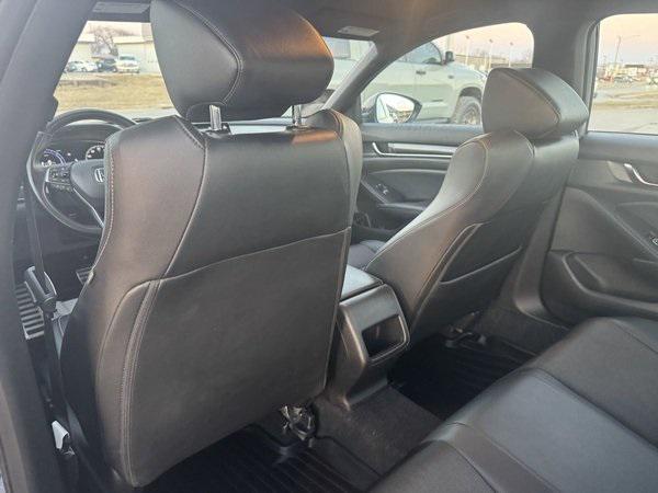 Photo of 2022 Sonic Gray Pearl Honda Accord Hybrid