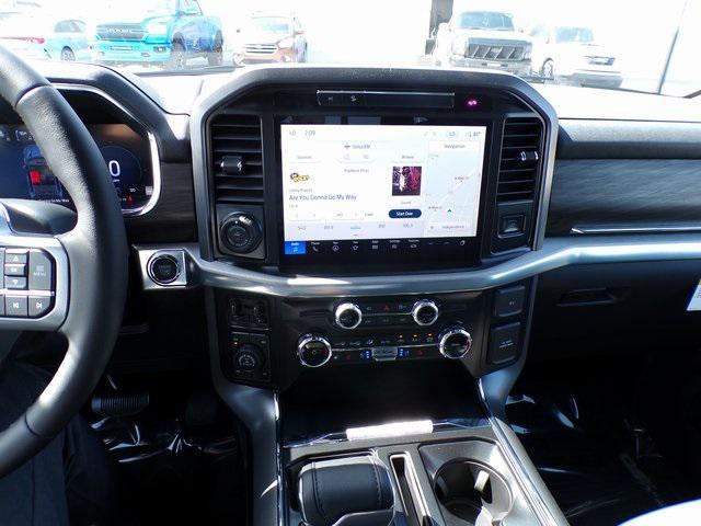 Photo of 2025 Carbonized Gray Metallic Ford F-150