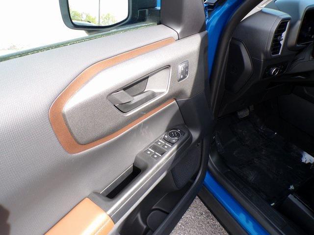 Photo of 2025 Velocity Blue Metallic Ford Bronco Sport