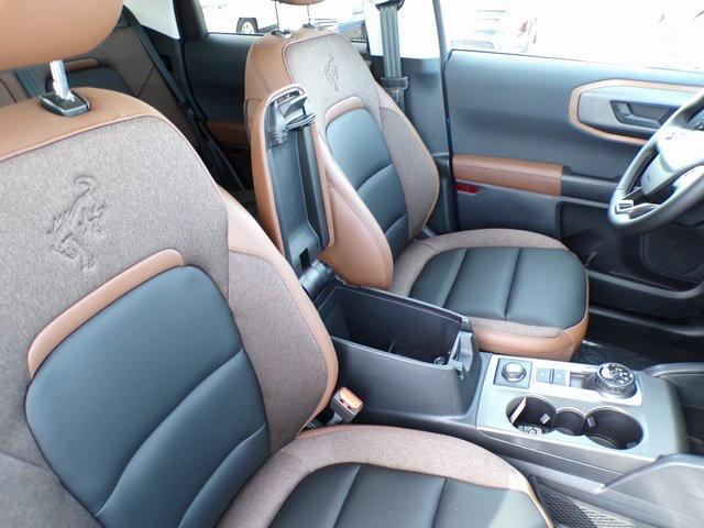 Photo of 2025 Velocity Blue Metallic Ford Bronco Sport