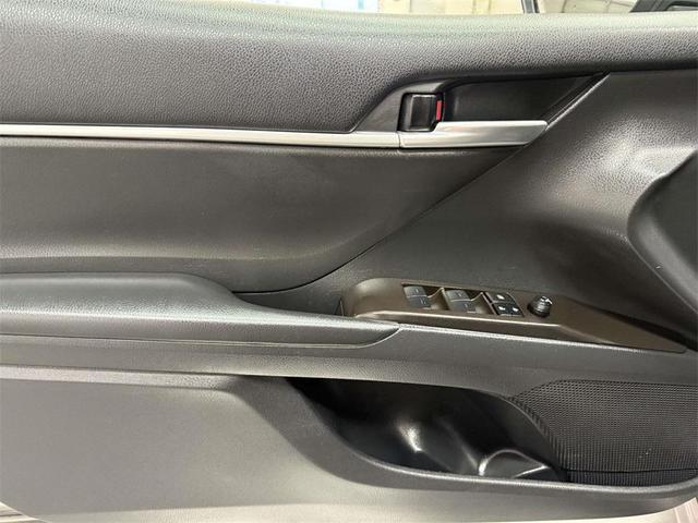 Photo of 2023 Predawn Gray Mica Toyota Camry
