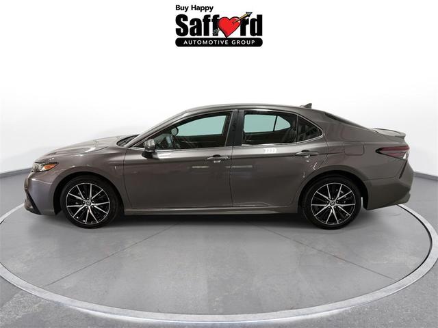 Photo of 2023 Predawn Gray Mica Toyota Camry