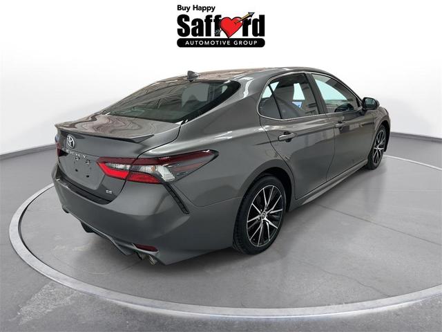 Photo of 2023 Predawn Gray Mica Toyota Camry