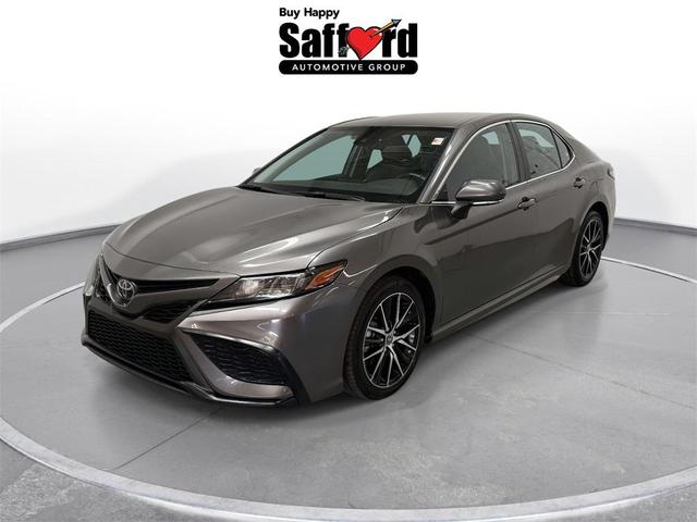 Photo of 2023 Predawn Gray Mica Toyota Camry