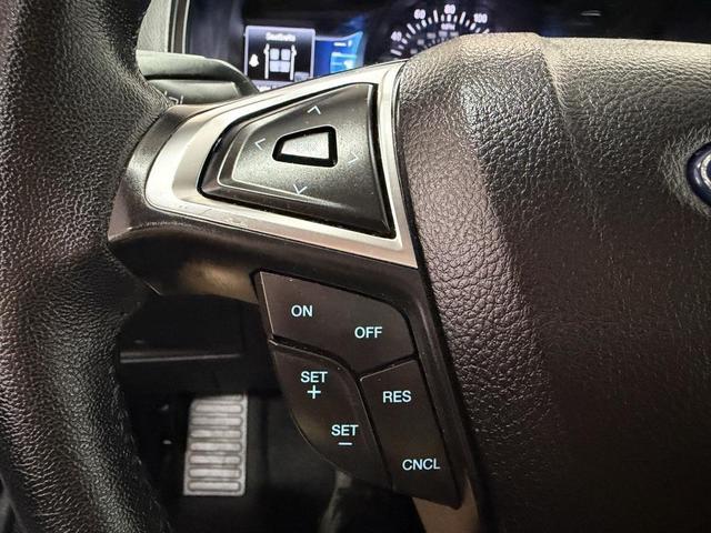Photo of 2024 Red Metallic Ford Edge