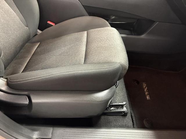 Photo of 2024 Baja Storm Metallic Nissan Rogue