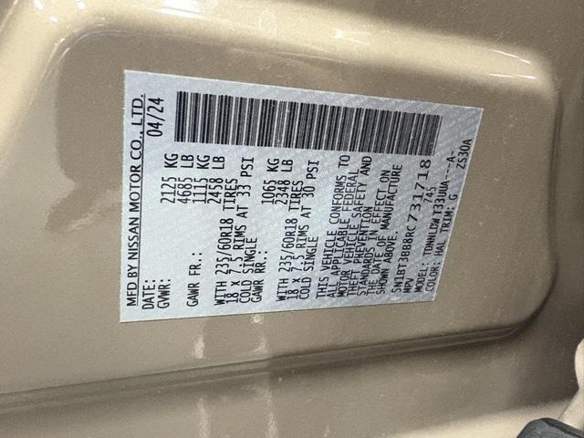 Photo of 2024 Baja Storm Metallic Nissan Rogue