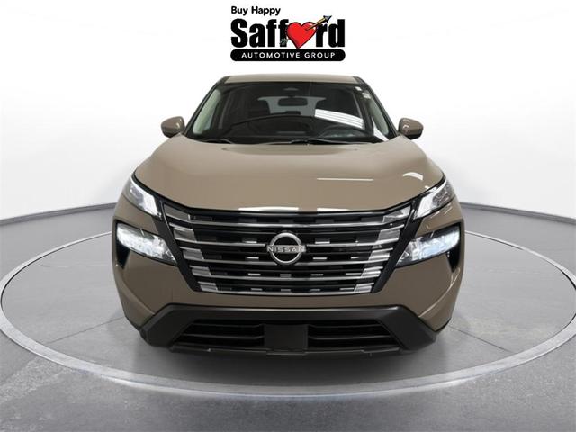 Photo of 2024 Baja Storm Metallic Nissan Rogue