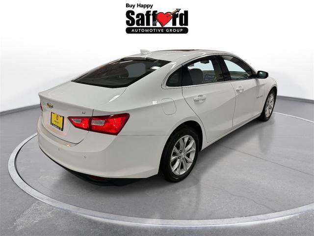 Photo of 2024 Summit White Chevrolet Malibu