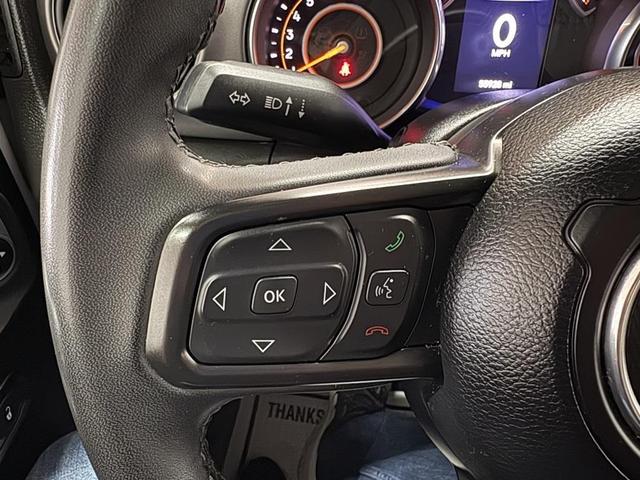 Photo of 2023 Bright White Clearcoat Jeep Gladiator