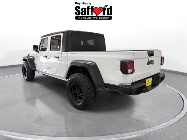 Photo of 2023 Bright White Clearcoat Jeep Gladiator