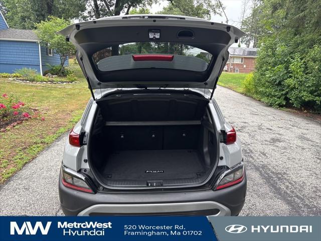 Photo of 2022 Cyber Silver Hyundai KONA