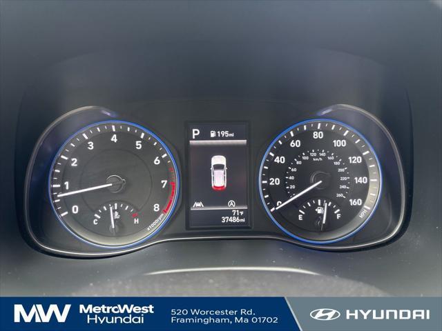 Photo of 2022 Cyber Silver Hyundai KONA