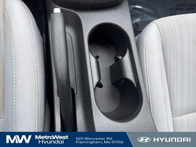 Photo of 2022 Cyber Silver Hyundai KONA