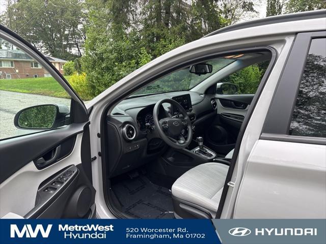 Photo of 2022 Cyber Silver Hyundai KONA