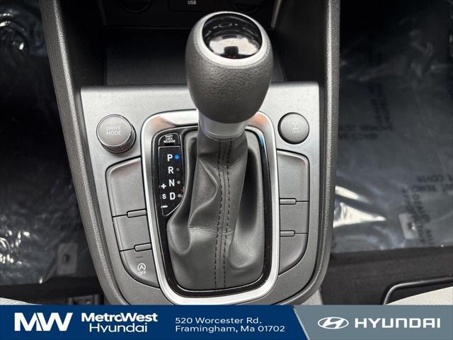 Photo of 2022 Cyber Silver Hyundai KONA