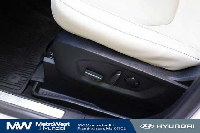 Photo of 2021 Star White Metallic Tri-Coat Ford Edge