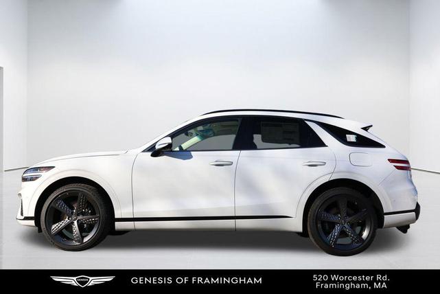 Photo of 2025 Alta White Genesis GV70