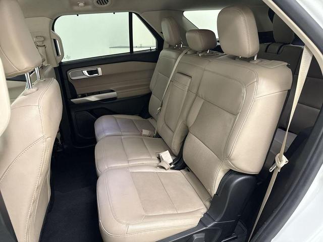 Photo of 2023 Oxford White Ford Explorer