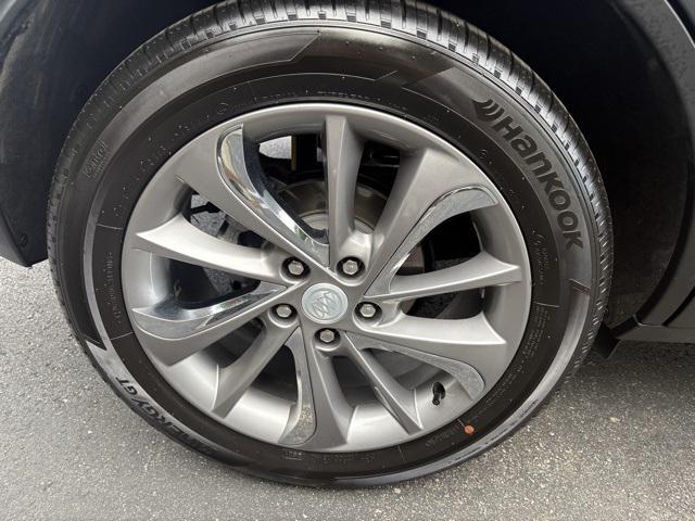 Photo of 2022 Ebony Twilight Metallic Buick Encore GX