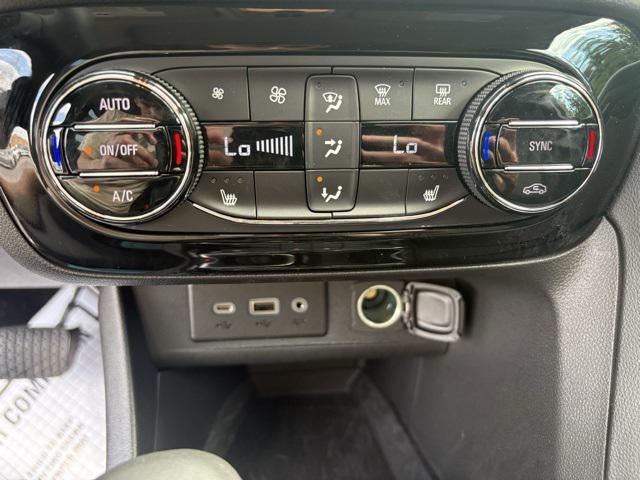 Photo of 2022 Ebony Twilight Metallic Buick Encore GX