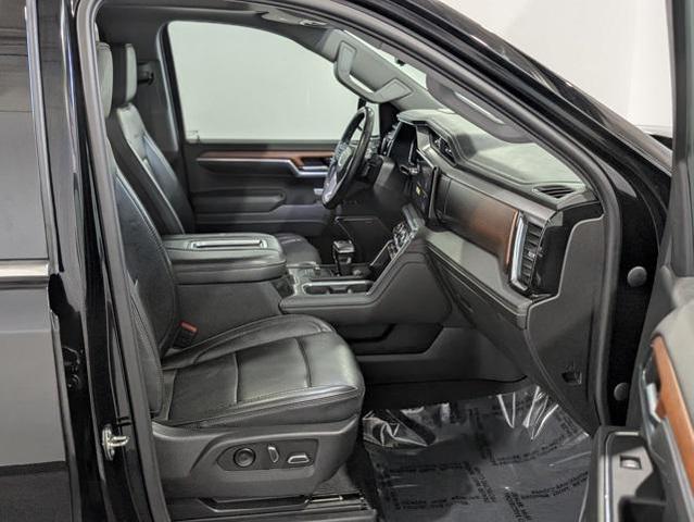 Photo of 2022 Onyx Black GMC Sierra 1500