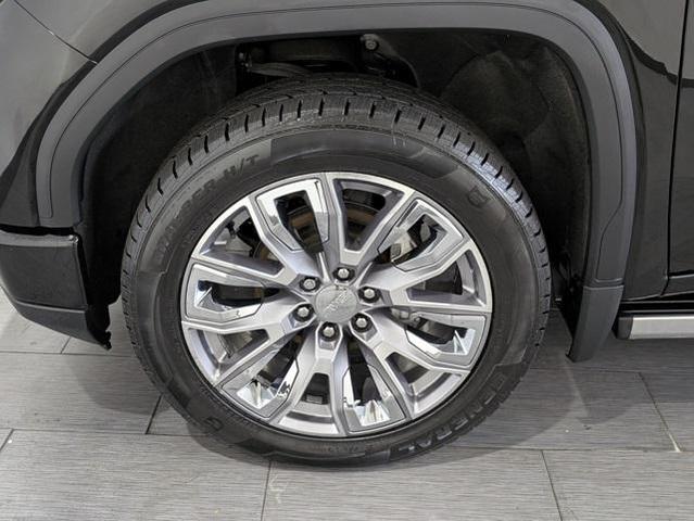Photo of 2022 Onyx Black GMC Sierra 1500