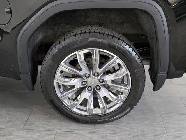 Photo of 2022 Onyx Black GMC Sierra 1500