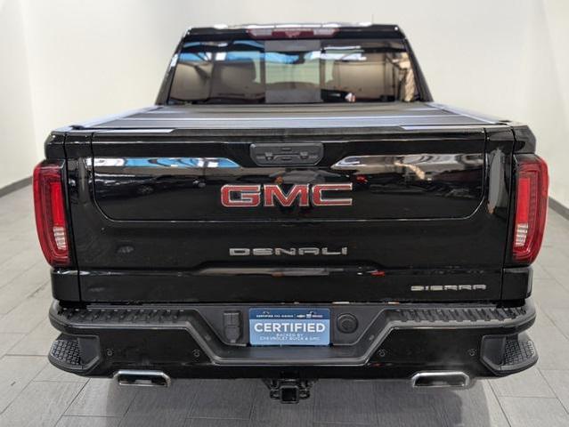 Photo of 2022 Onyx Black GMC Sierra 1500