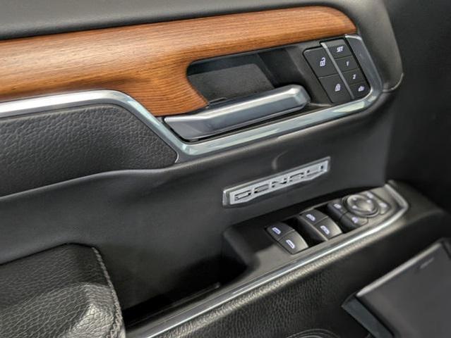Photo of 2022 Onyx Black GMC Sierra 1500