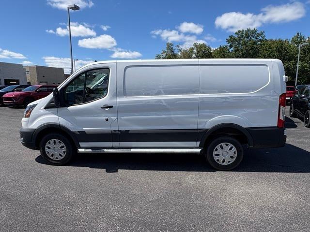 Photo of 2023 Oxford White Ford Transit-250